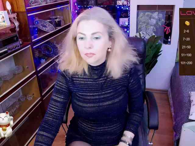 Delicecatmyau webcam