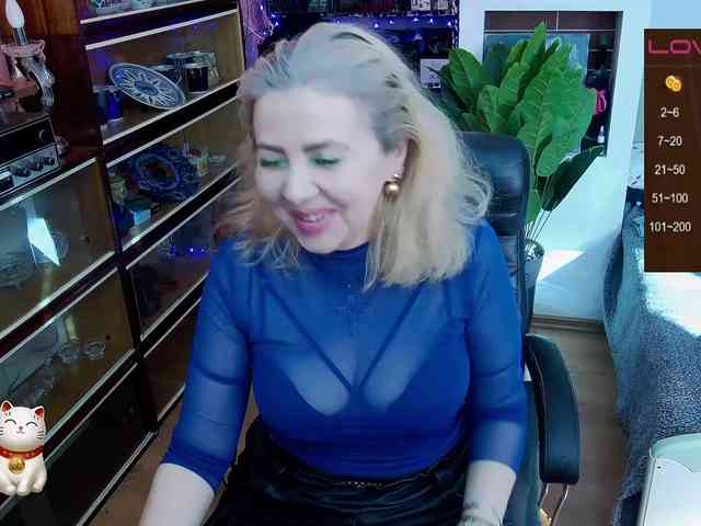 Delicecatmyau webcam