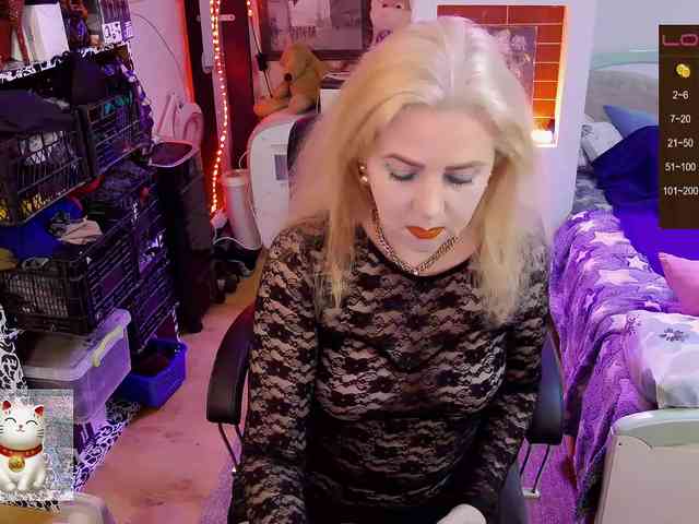 Delicecatmyau webcam