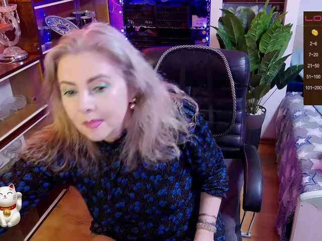 Delicecatmyau webcam