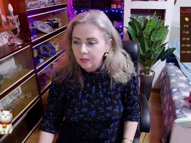 Delicecatmyau webcam