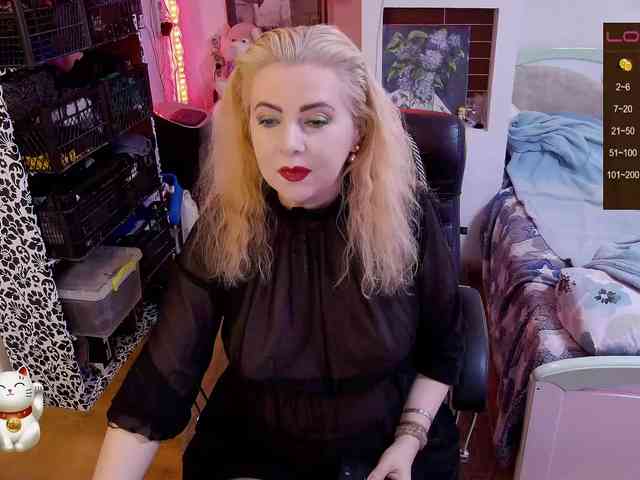 Delicecatmyau webcam