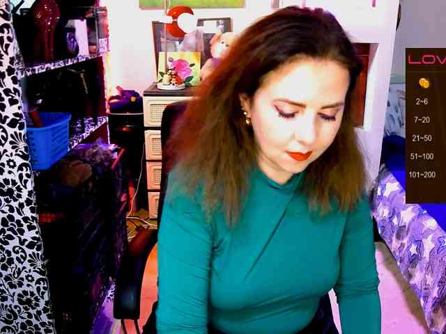 Delicecatmyau webcam