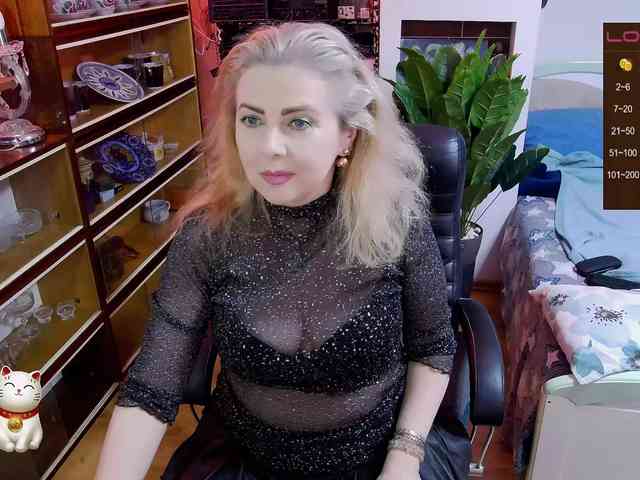 Delicecatmyau webcam