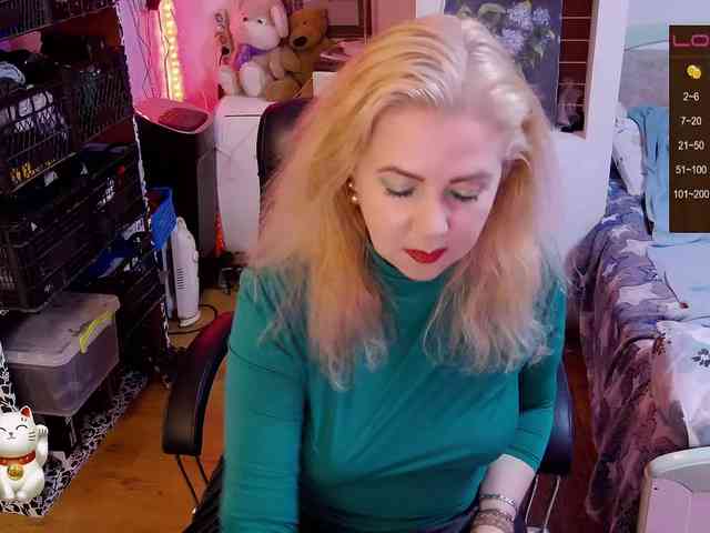 Delicecatmyau webcam