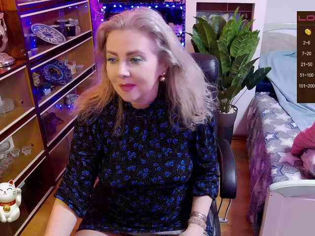 Delicecatmyau webcam