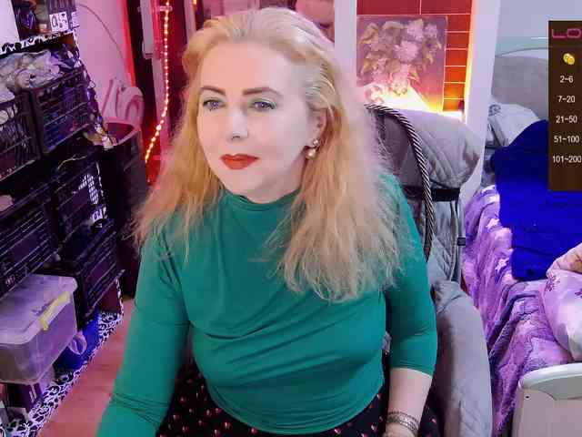 Delicecatmyau webcam