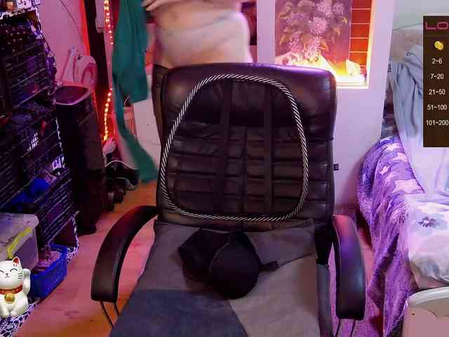 Delicecatmyau webcam
