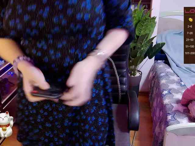 Delicecatmyau webcam