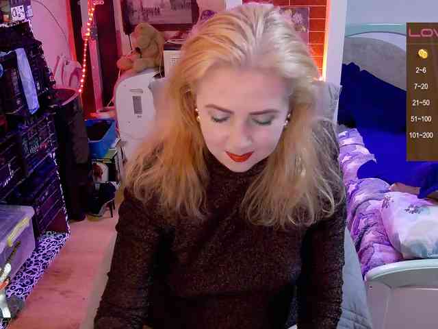 Delicecatmyau webcam