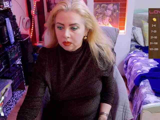 Delicecatmyau webcam
