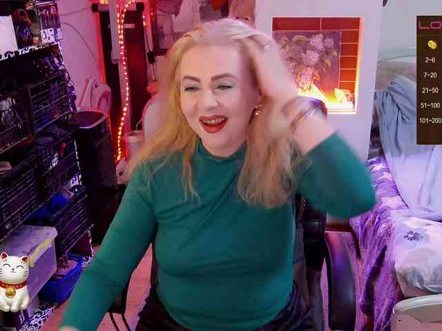 Delicecatmyau Live Webcam on BongaCams