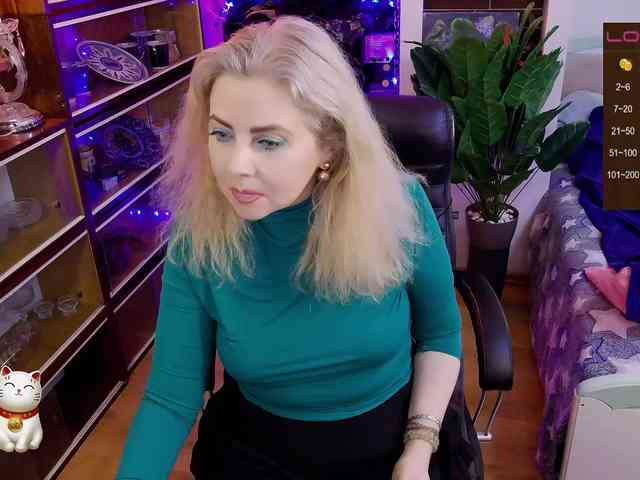 Delicecatmyau webcam