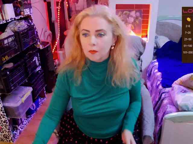 Delicecatmyau webcam
