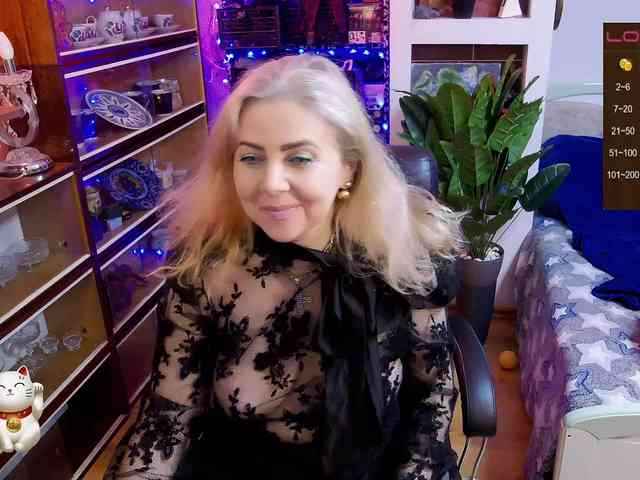 Delicecatmyau webcam