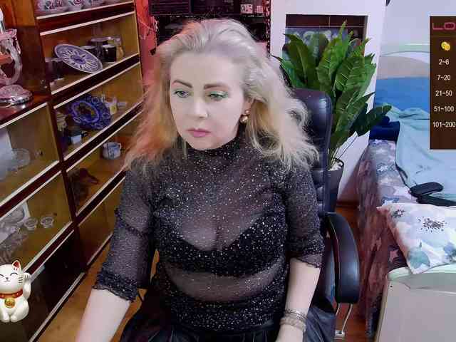 Delicecatmyau webcam