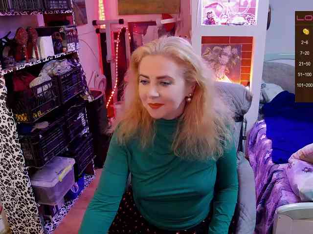 Delicecatmyau webcam