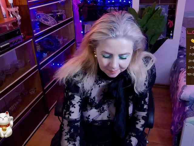 Delicecatmyau webcam