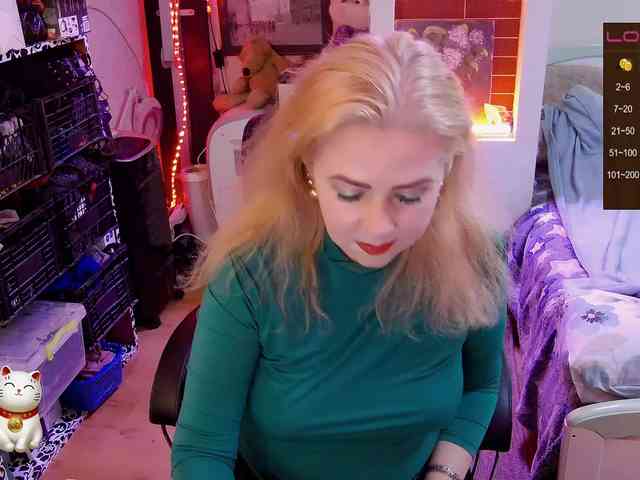 Delicecatmyau webcam
