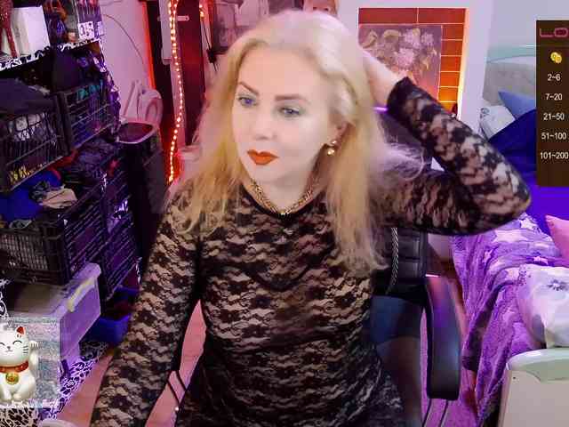 Delicecatmyau webcam