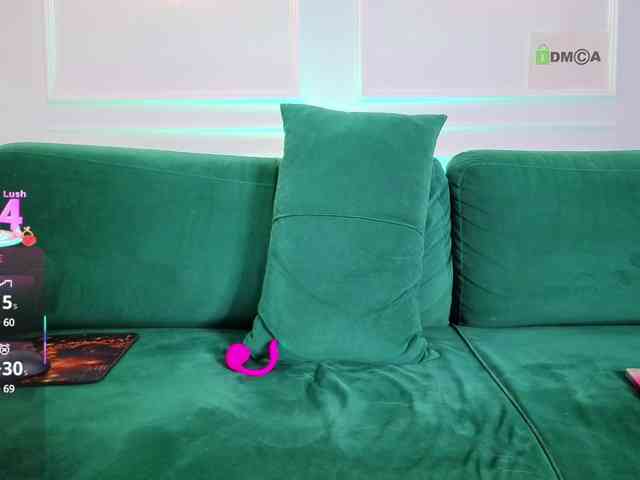 KiraRostova webcam