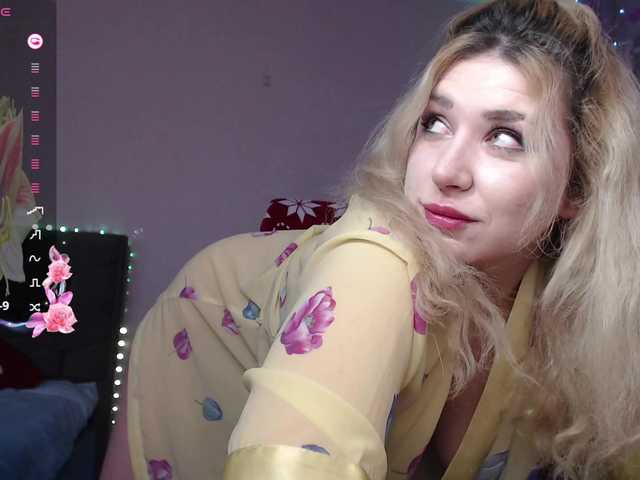 Liliya010's BongaCams show and profile