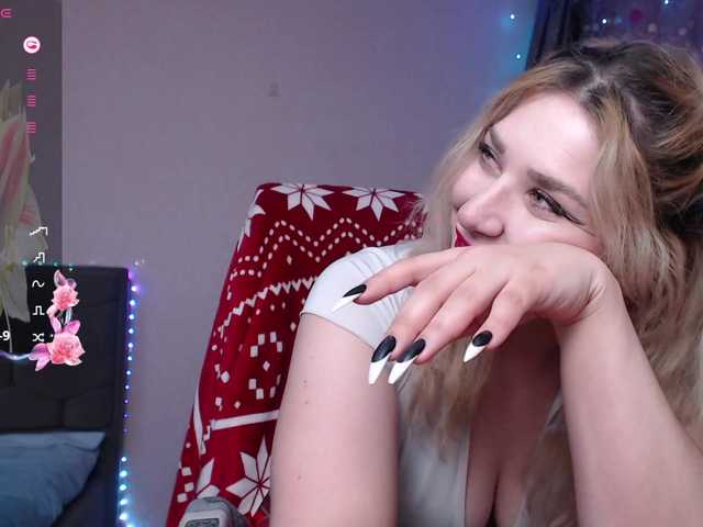 Liliya010's BongaCams show and profile