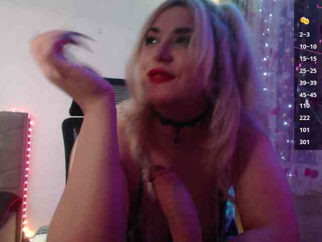 Liliya010 webcam