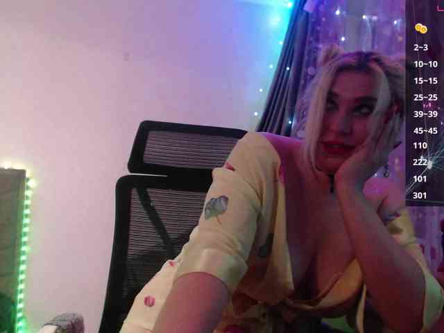 Liliya010 webcam