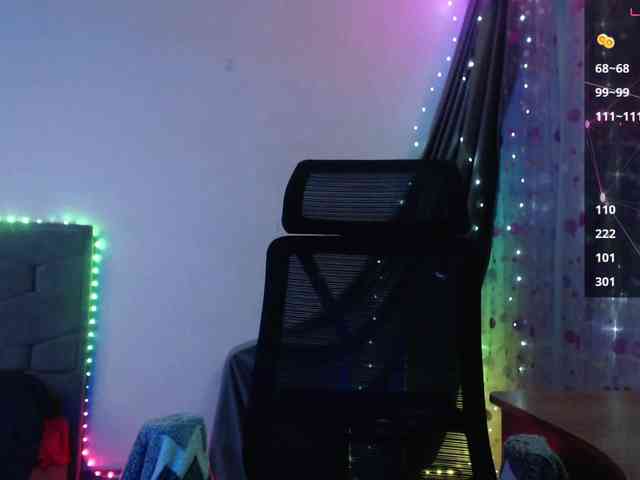 Liliya010 webcam