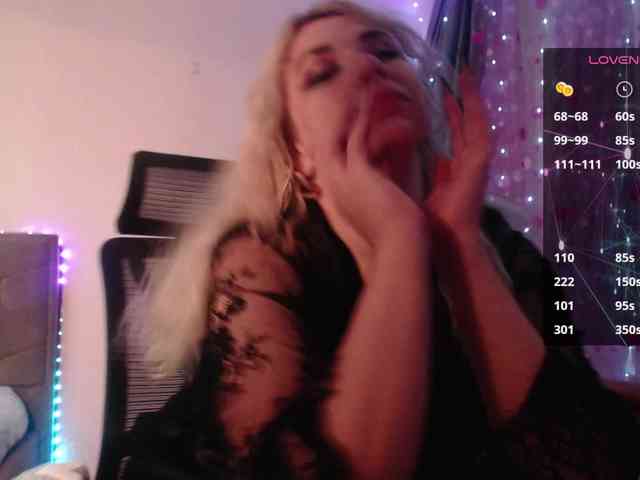 Liliya010 webcam