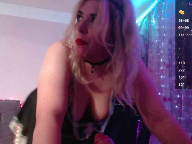 Liliya010 webcam