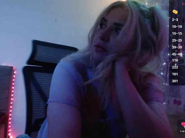 Liliya010 webcam