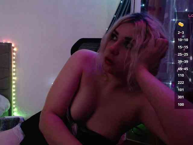 Liliya010 webcam