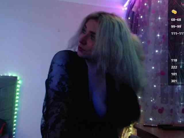Liliya010 webcam