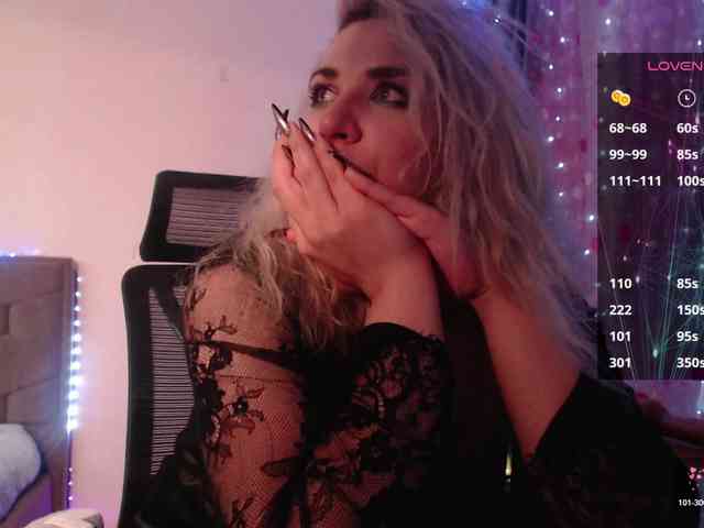 Liliya010 webcam