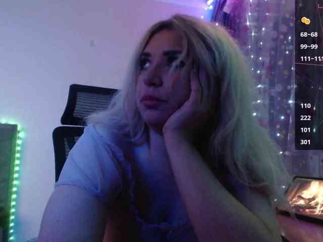 Liliya010 webcam