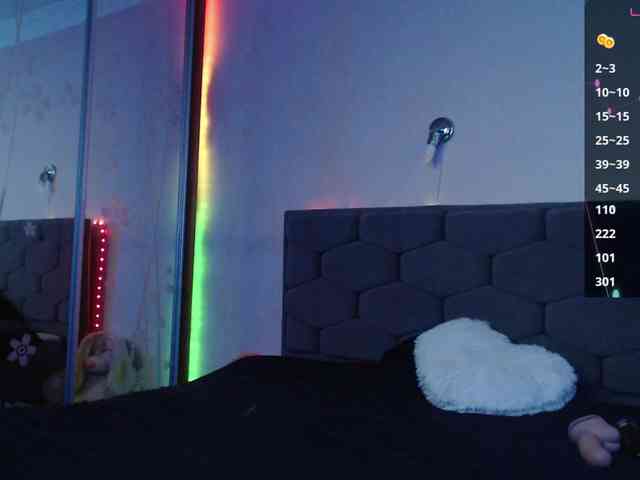 Liliya010 webcam