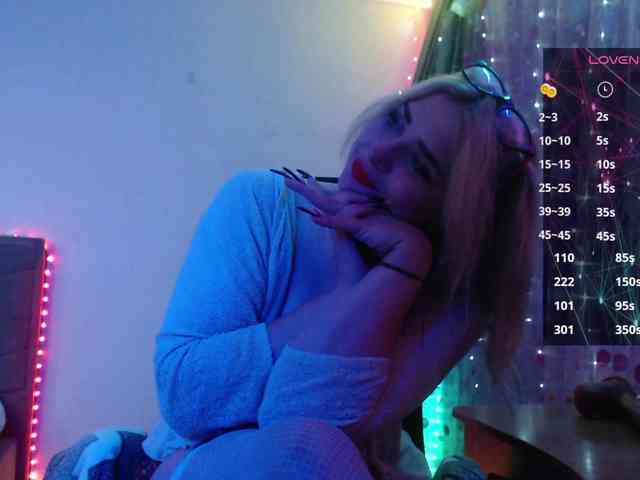 Liliya010 webcam