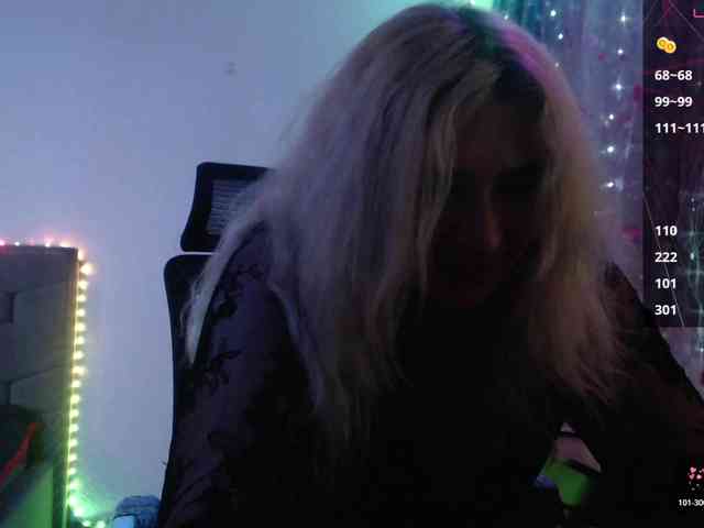 Liliya010 webcam