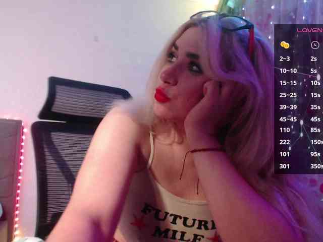 Liliya010 webcam