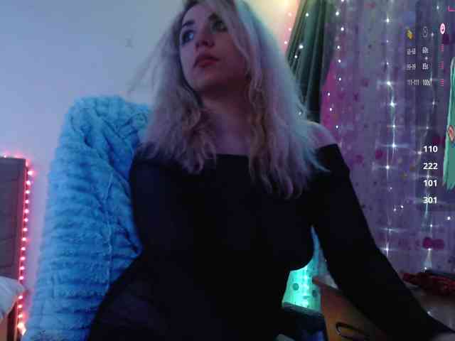 Liliya010 webcam