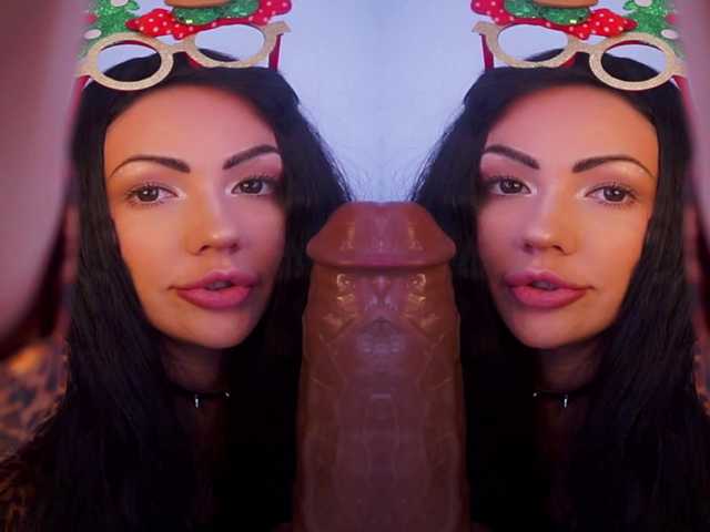 LADYCharmer's BongaCams show and profile