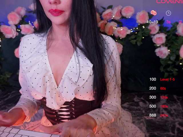 LADYCharmer's BongaCams show and profile