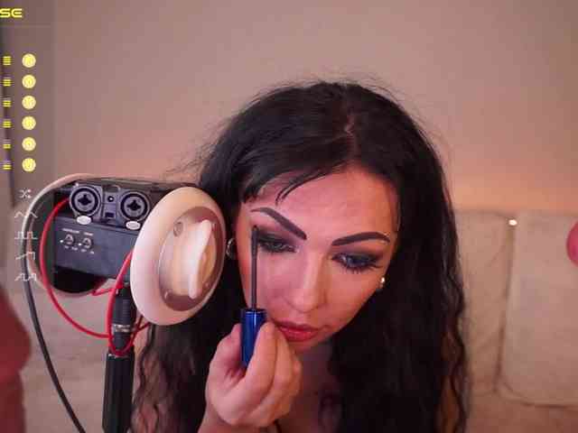 LADYCharmer webcam