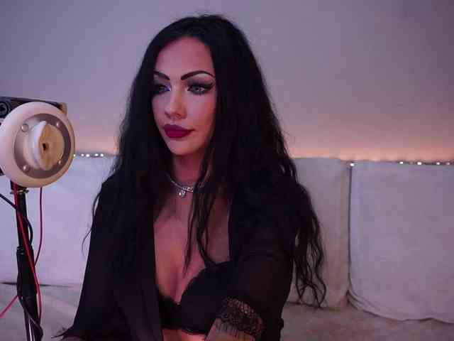 LADYCharmer webcam