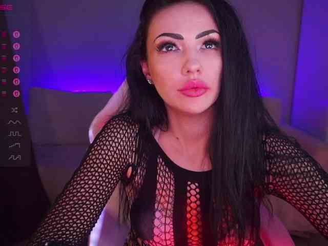 LADYCharmer webcam