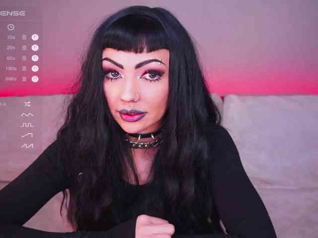 LADYCharmer webcam
