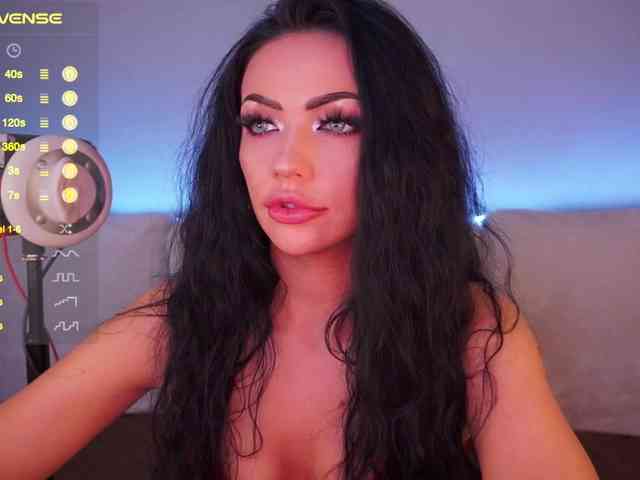 LADYCharmer webcam