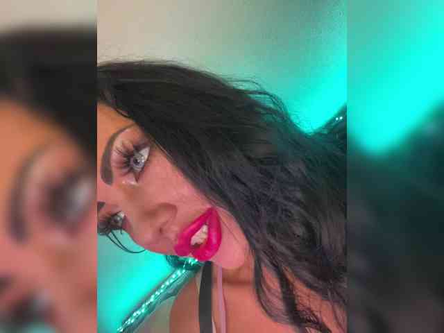 LADYCharmer webcam